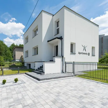 39 Z Pieknym Ogrodem Apartment