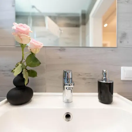 39 Z Pieknym Ogrodem Apartment