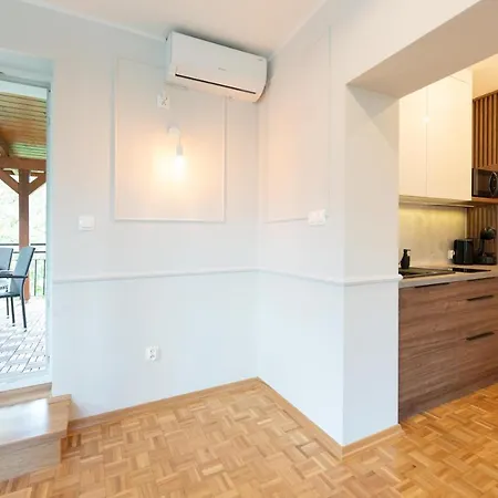 39 Z Pieknym Ogrodem Apartment Ustron