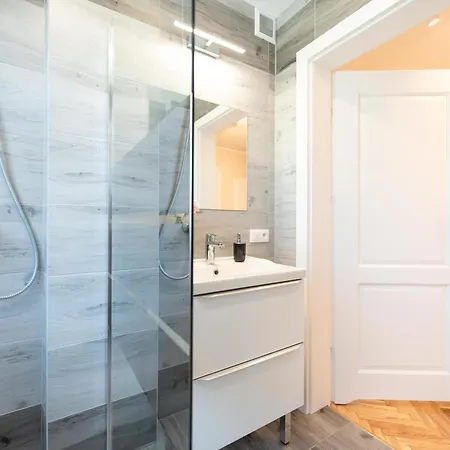 Apartment 39 Z Pieknym Ogrodem