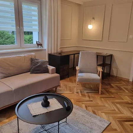 39 Z Pieknym Ogrodem Appartement